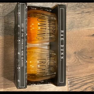 🎃 Rae Dunn Halloween wine glasses! 🎃 set of 2